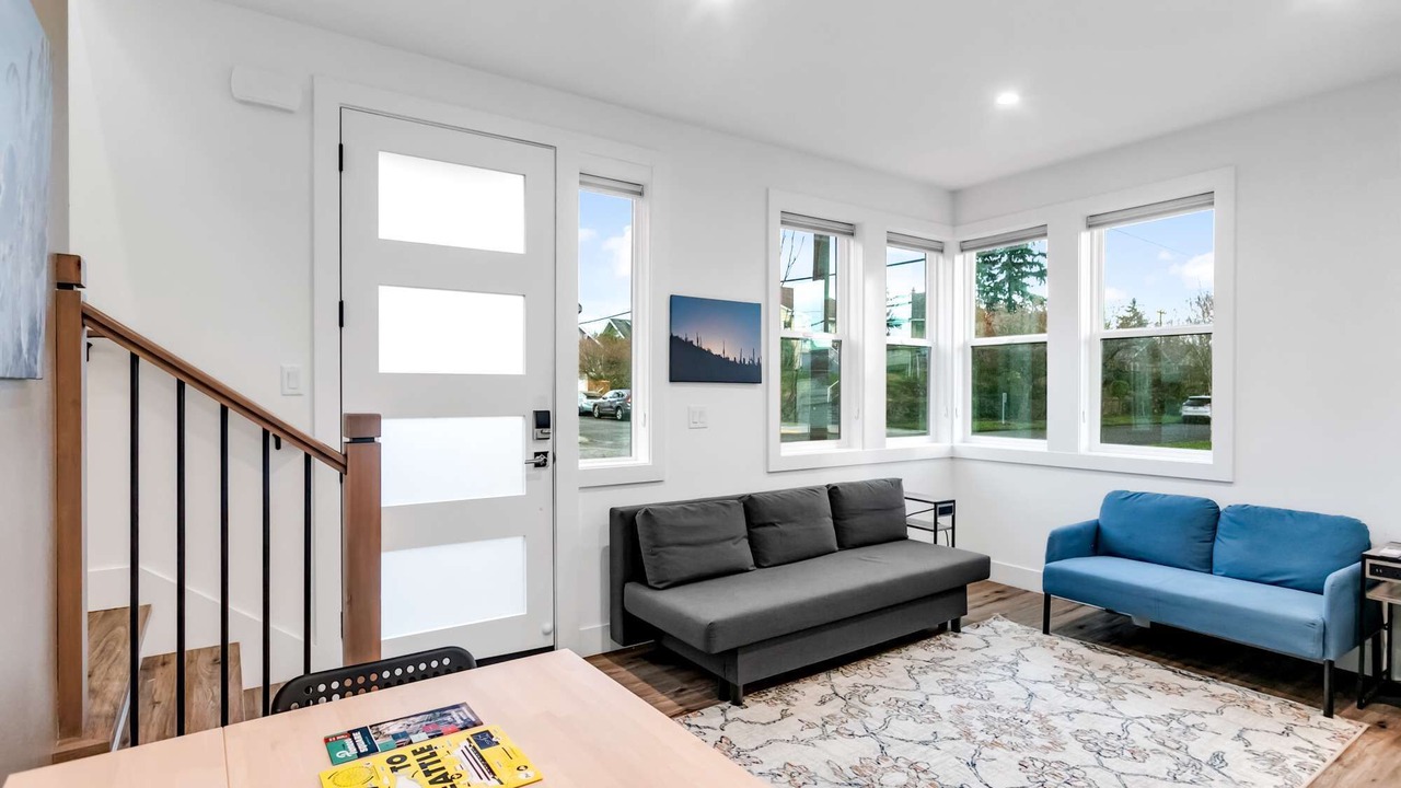 Photo of Others in North Beacon Hill