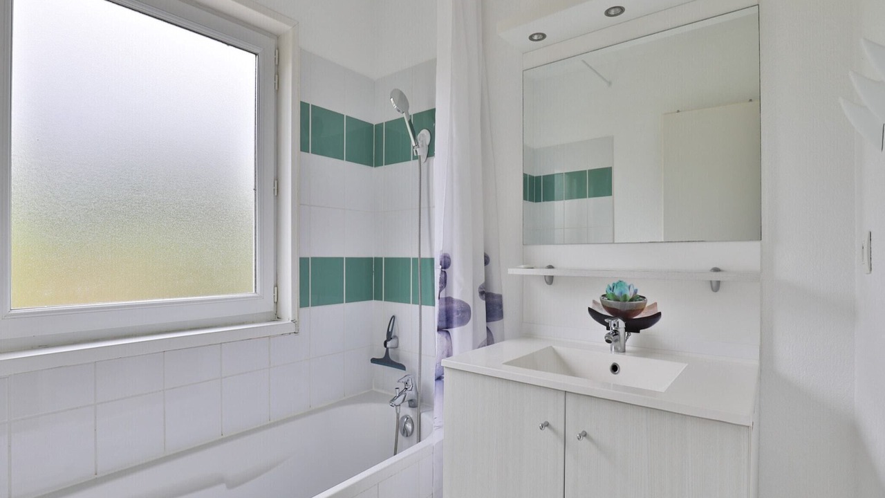 Photo of Bathroom in Parentis-en-Born