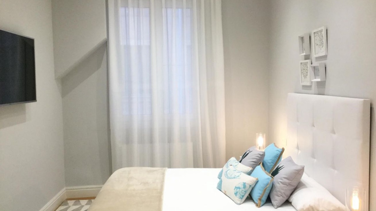 Photo of Bedroom in Bilbao Old Town