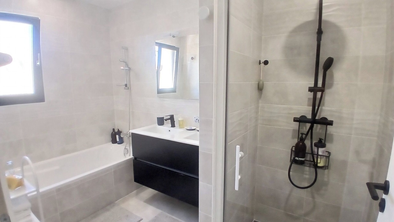 Photo of Bathroom in Caux