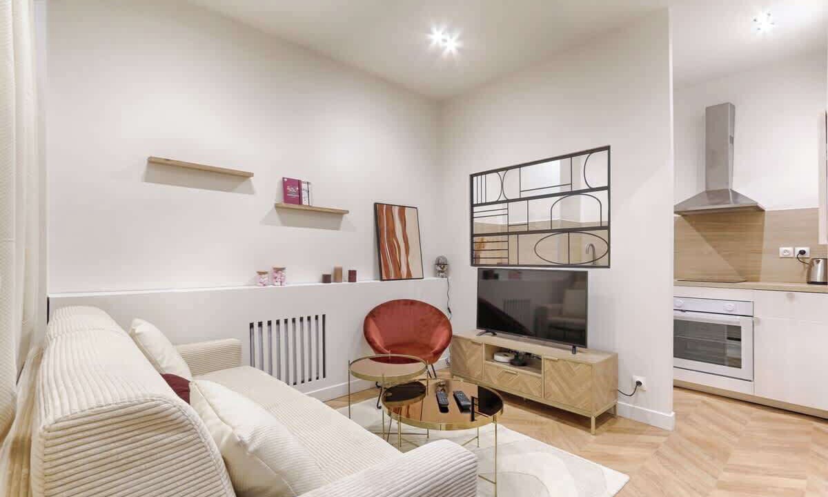 Photo of Livingroom in Pere Lachaise