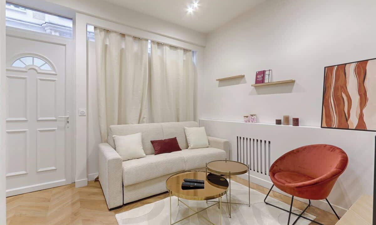 Photo of Livingroom in Pere Lachaise