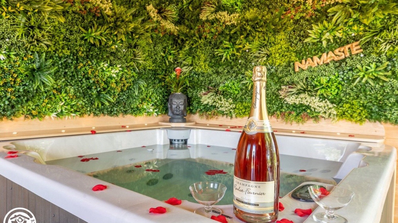 Photo of Others in Plantades