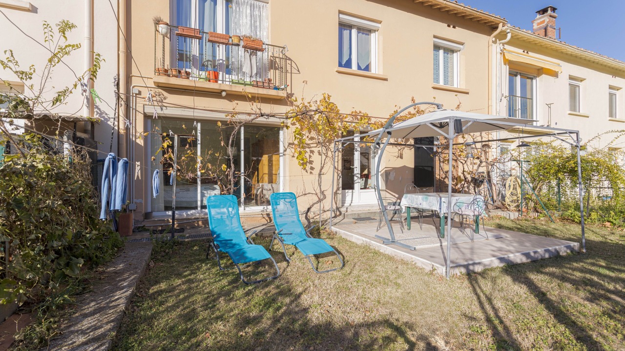 Photo of Outdoor in Ria-Sirach
