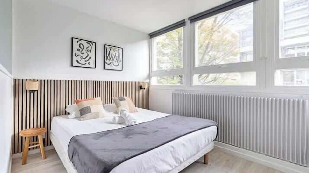 Photo of Bedroom in Saint-Fargeau