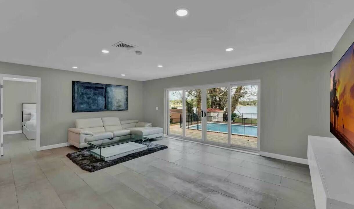 Photo of Livingroom in Southwest Orlando