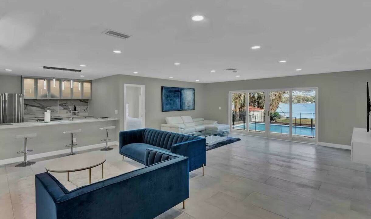 Photo of Livingroom in Southwest Orlando