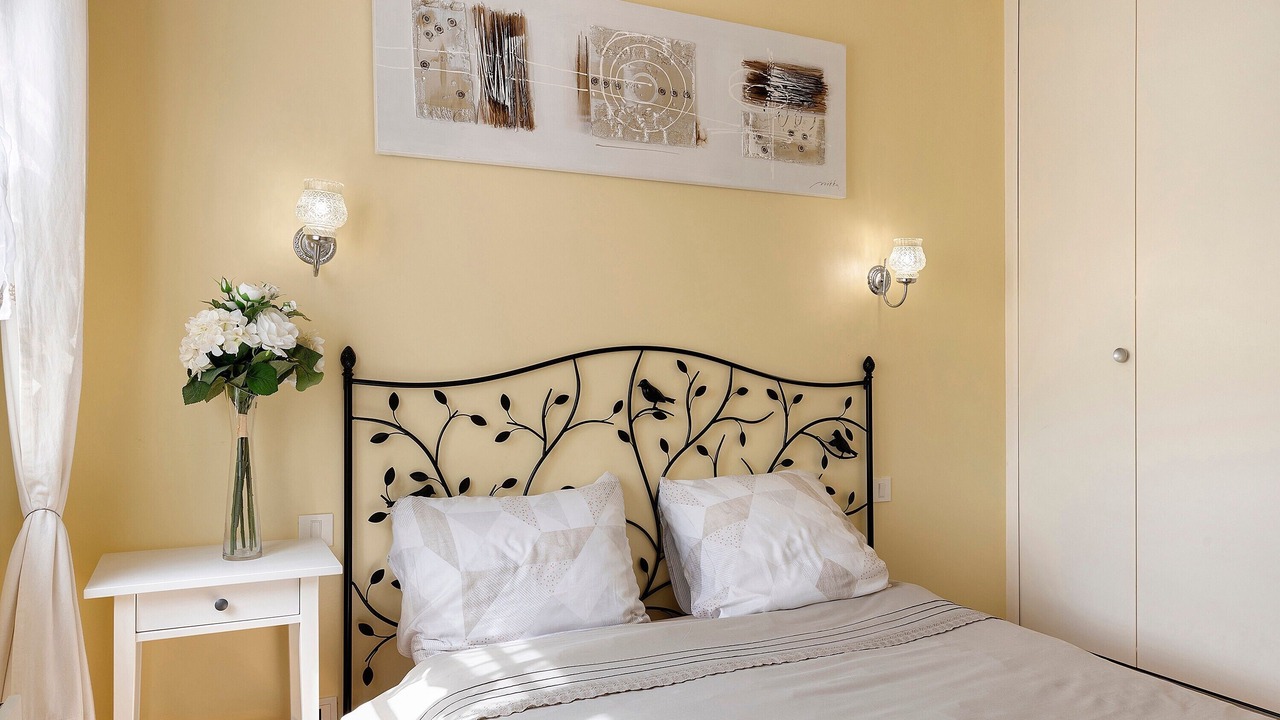 Photo of Bedroom in Lucon
