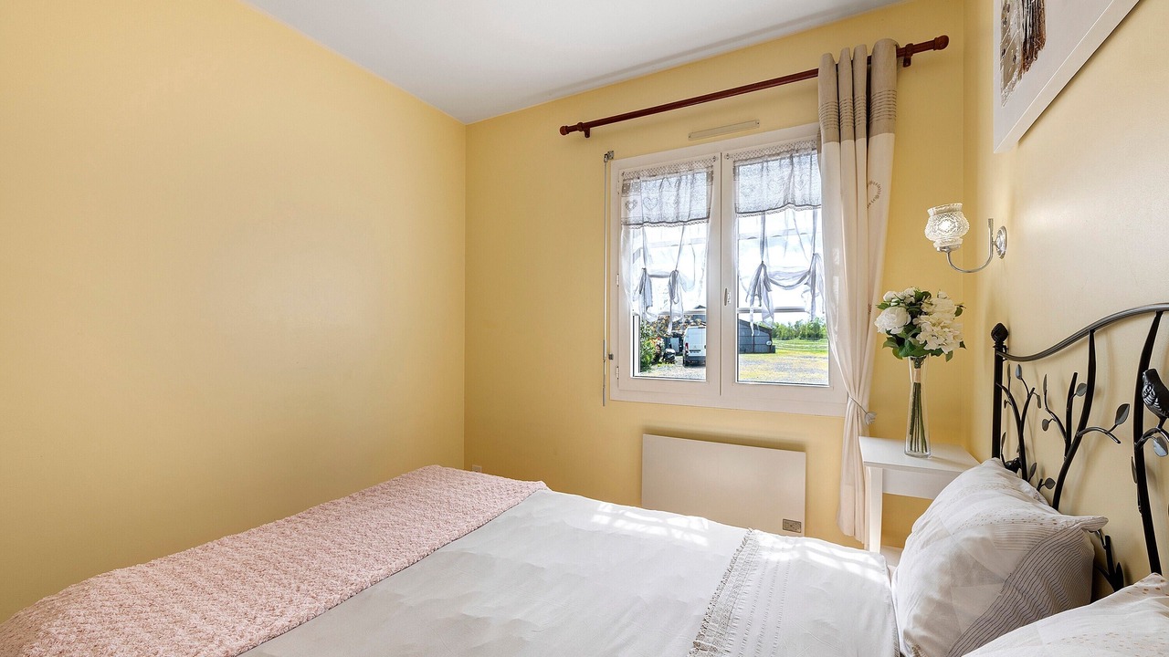 Photo of Bedroom in Lucon