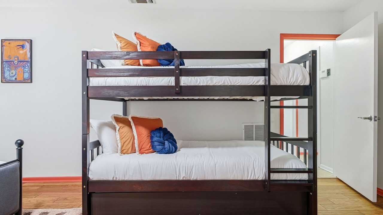 Photo of Bedroom in Woodlands of Camino Real