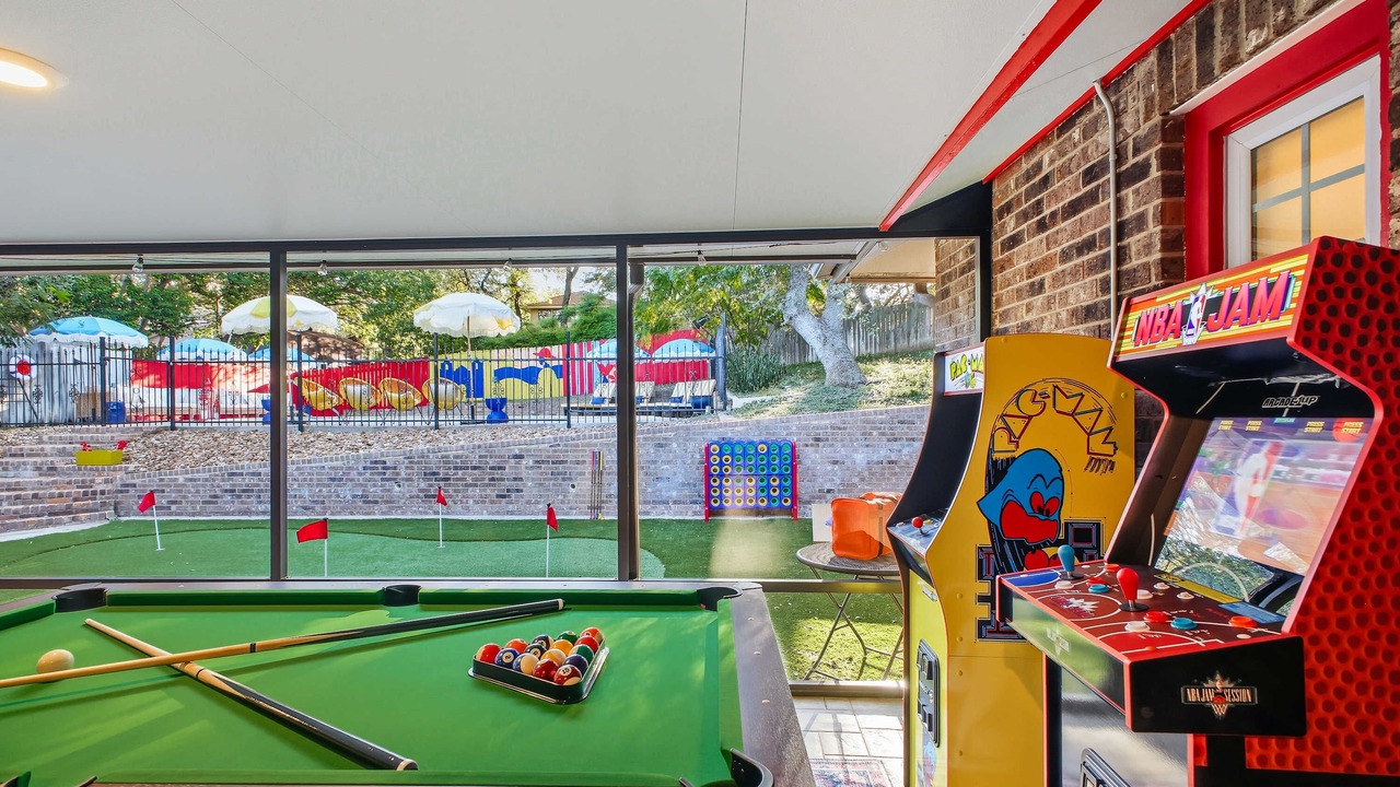 Photo of Outdoor in Woodlands of Camino Real