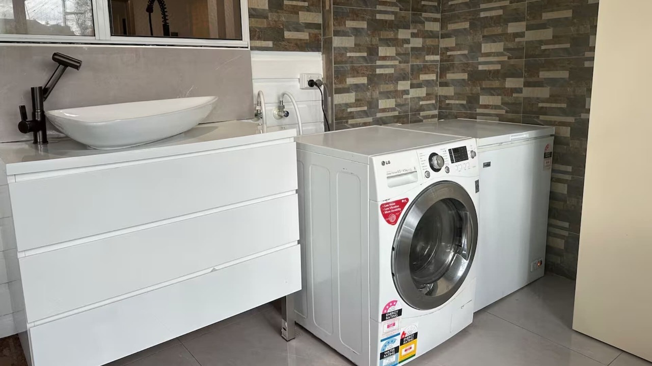 Photo of Others in Werribee