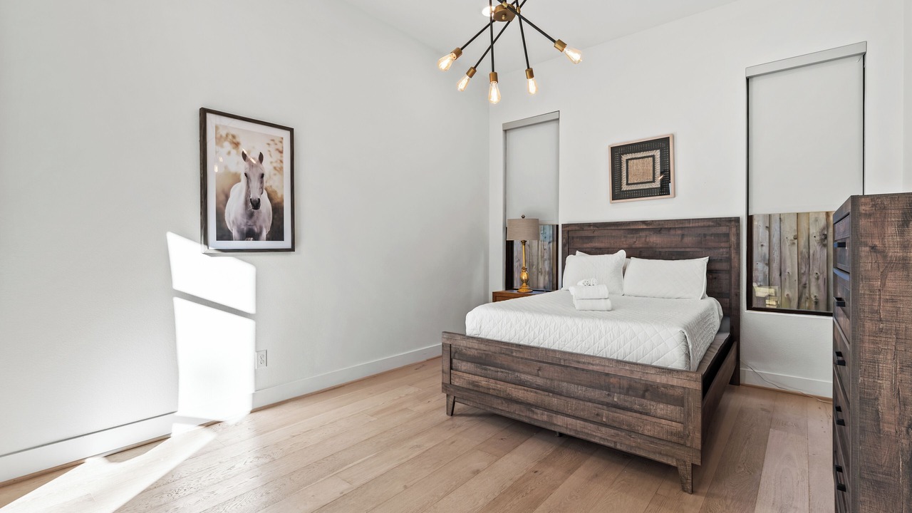 Photo of Bedroom in Lakewood Heights