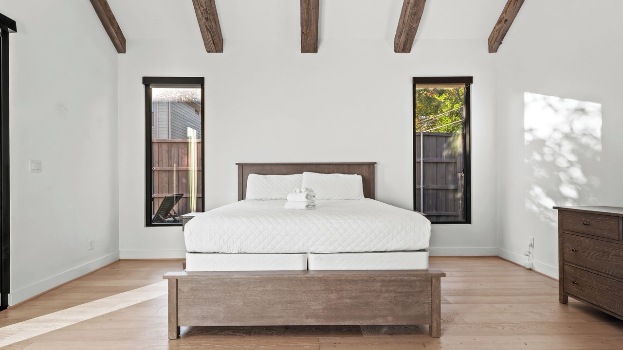 Photo of Bedroom in Lakewood Heights
