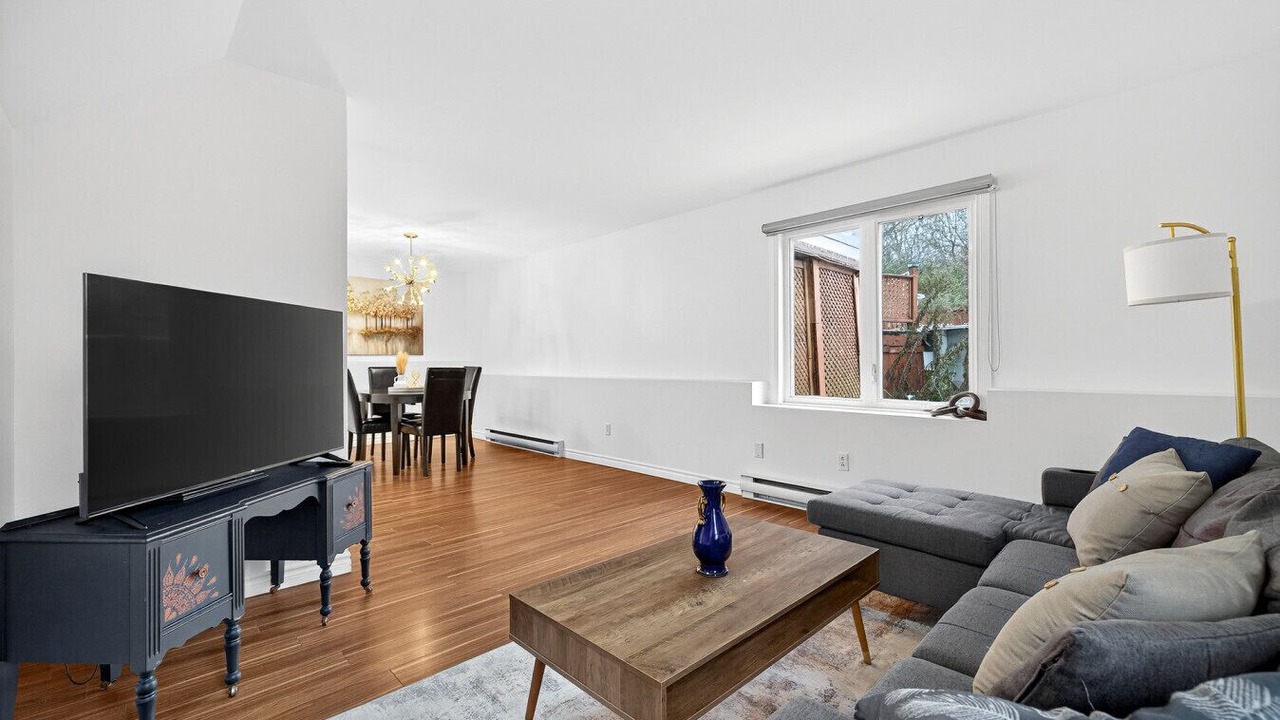 Photo of Livingroom in Templeton