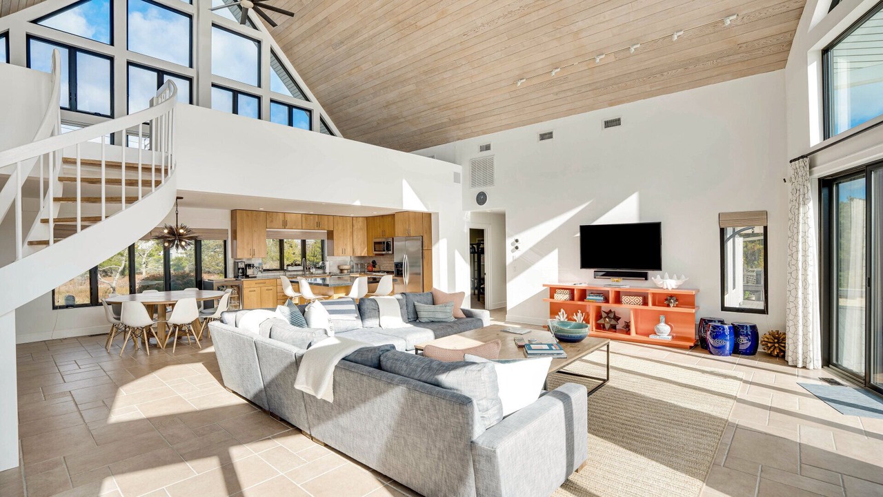 Photo of Livingroom in Tuckahoe