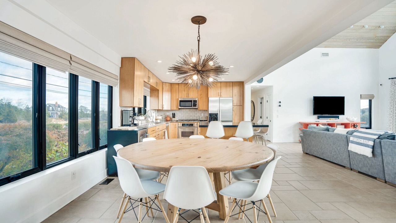 Photo of Others in Tuckahoe