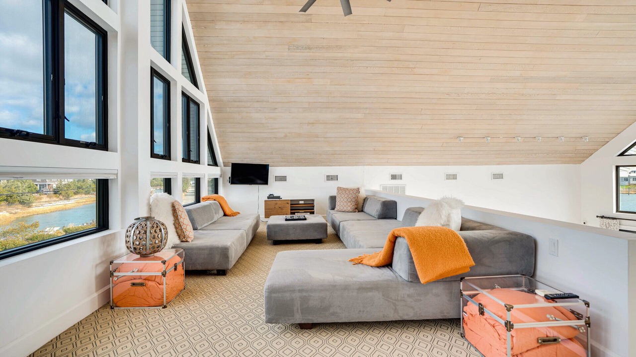 Photo of Livingroom in Tuckahoe