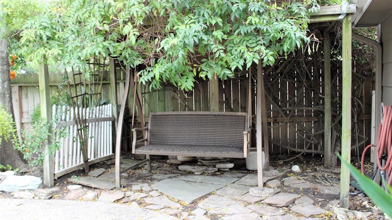 Photo of Outdoor in Briarforest