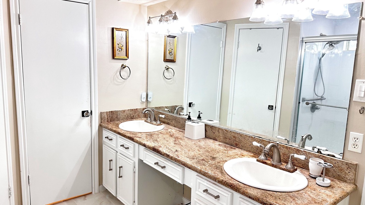 Photo of Bathroom in Briarforest