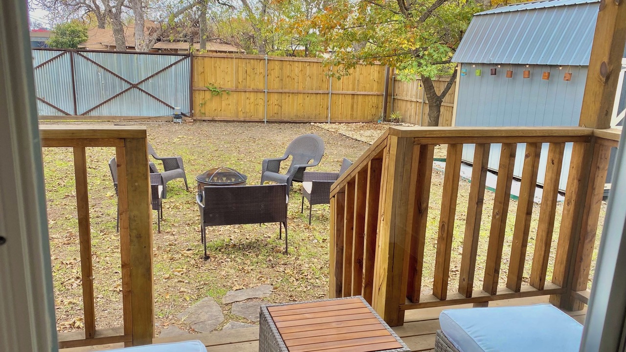Photo of Patio Balcony in Old East Dallas