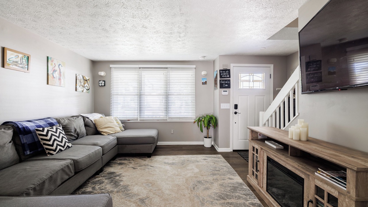 Photo of Livingroom in Rochester