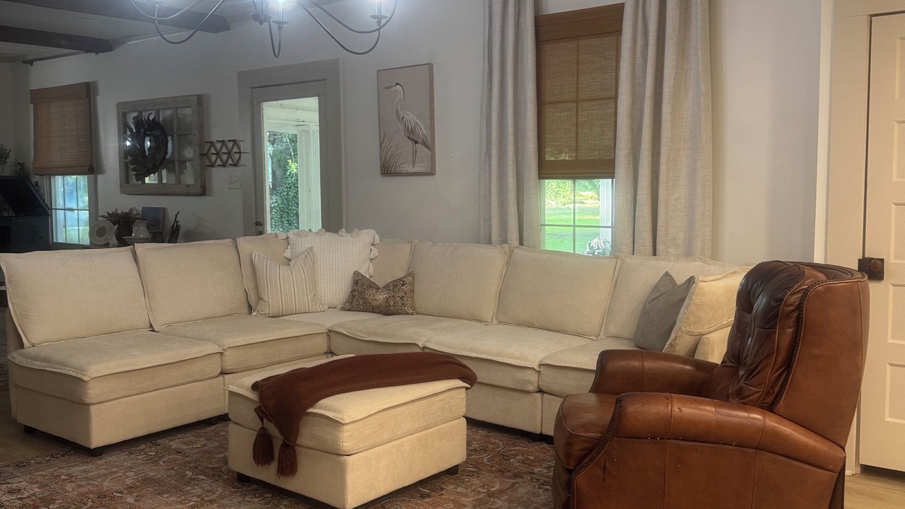Photo of Livingroom in Kelly