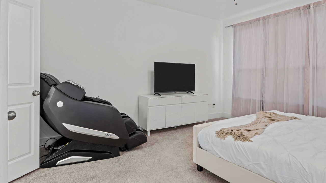 Photo of Bedroom in Fate