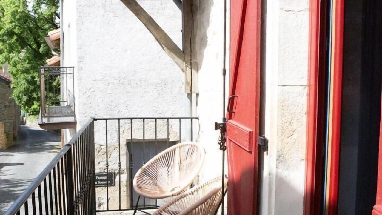 Photo of Outdoor in Saint-Jean-Lespinasse