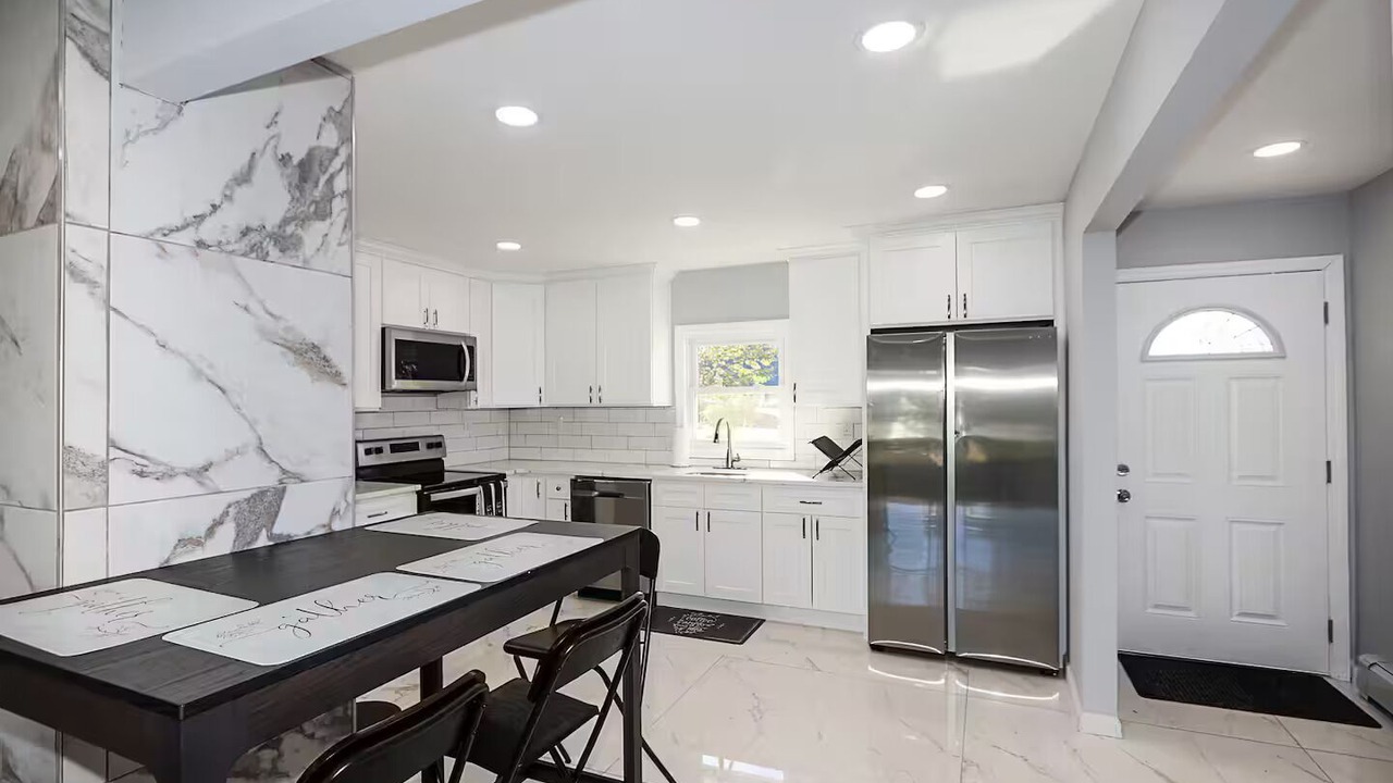 Photo of Kitchen in Glen Head