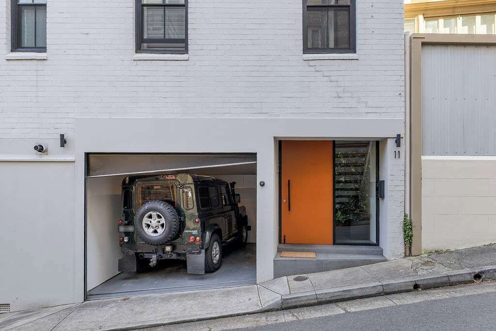 Photo of Others in Elizabeth Bay