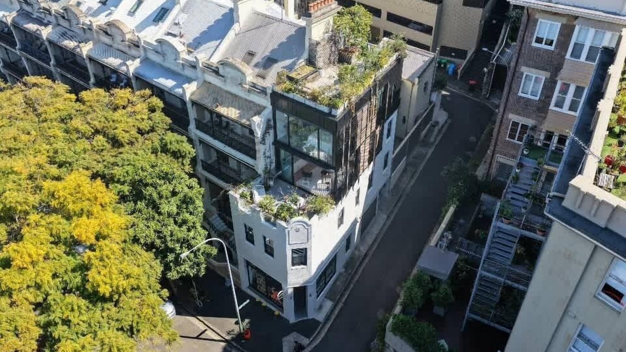 Photo of Others in Elizabeth Bay