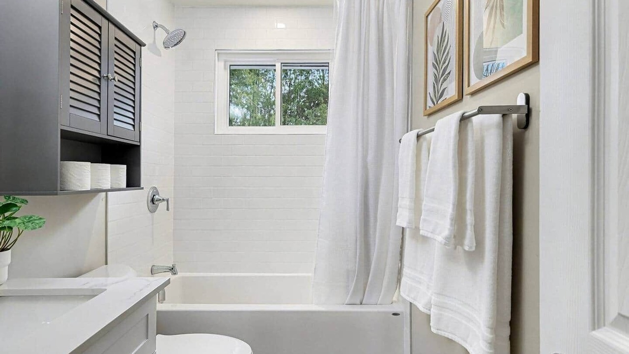 Photo of Bathroom in Ottawa Division