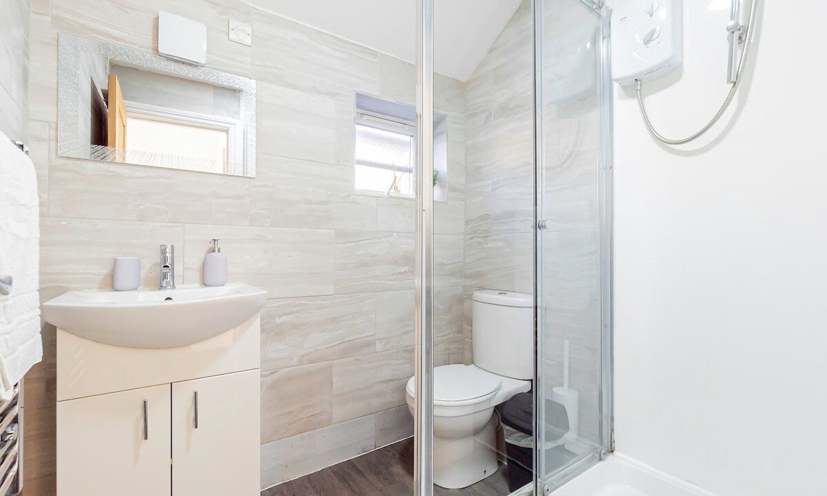 Photo of Bathroom in Adamsdown