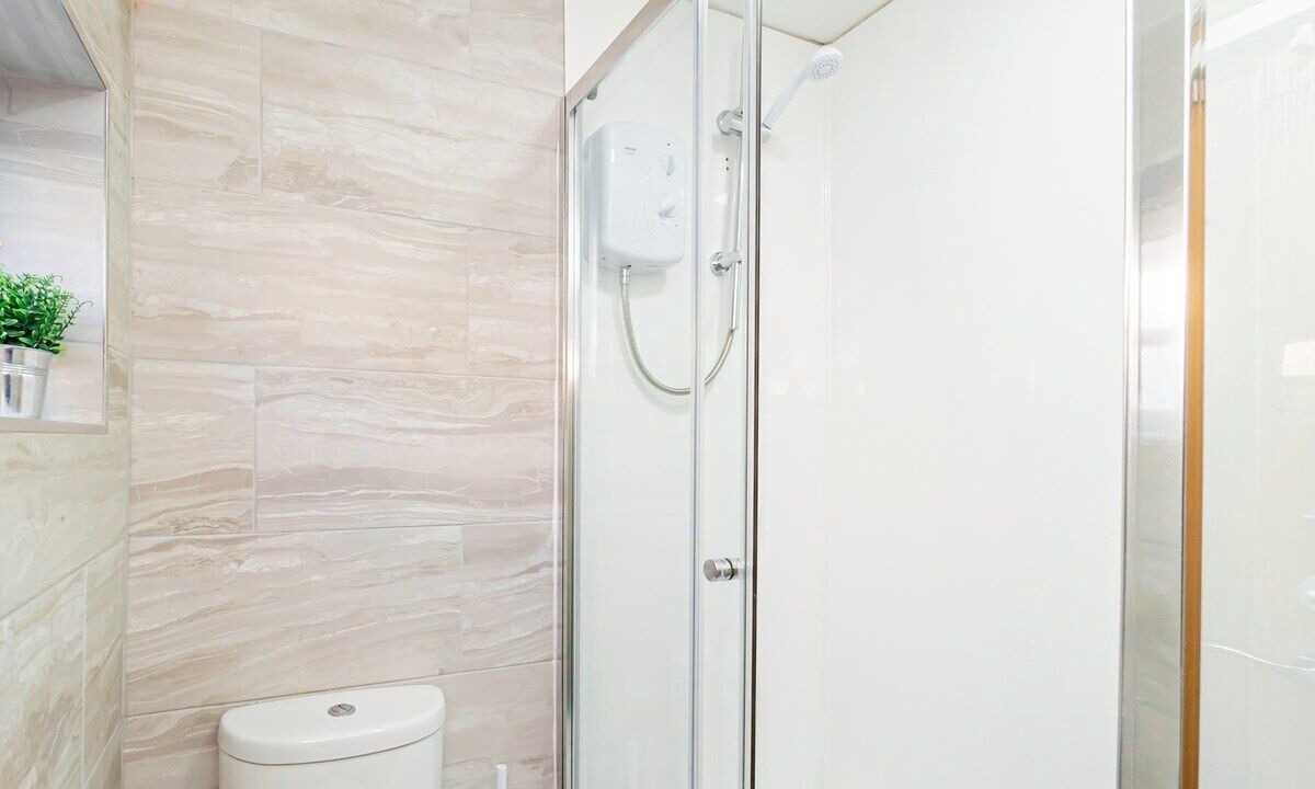 Photo of Bathroom in Adamsdown