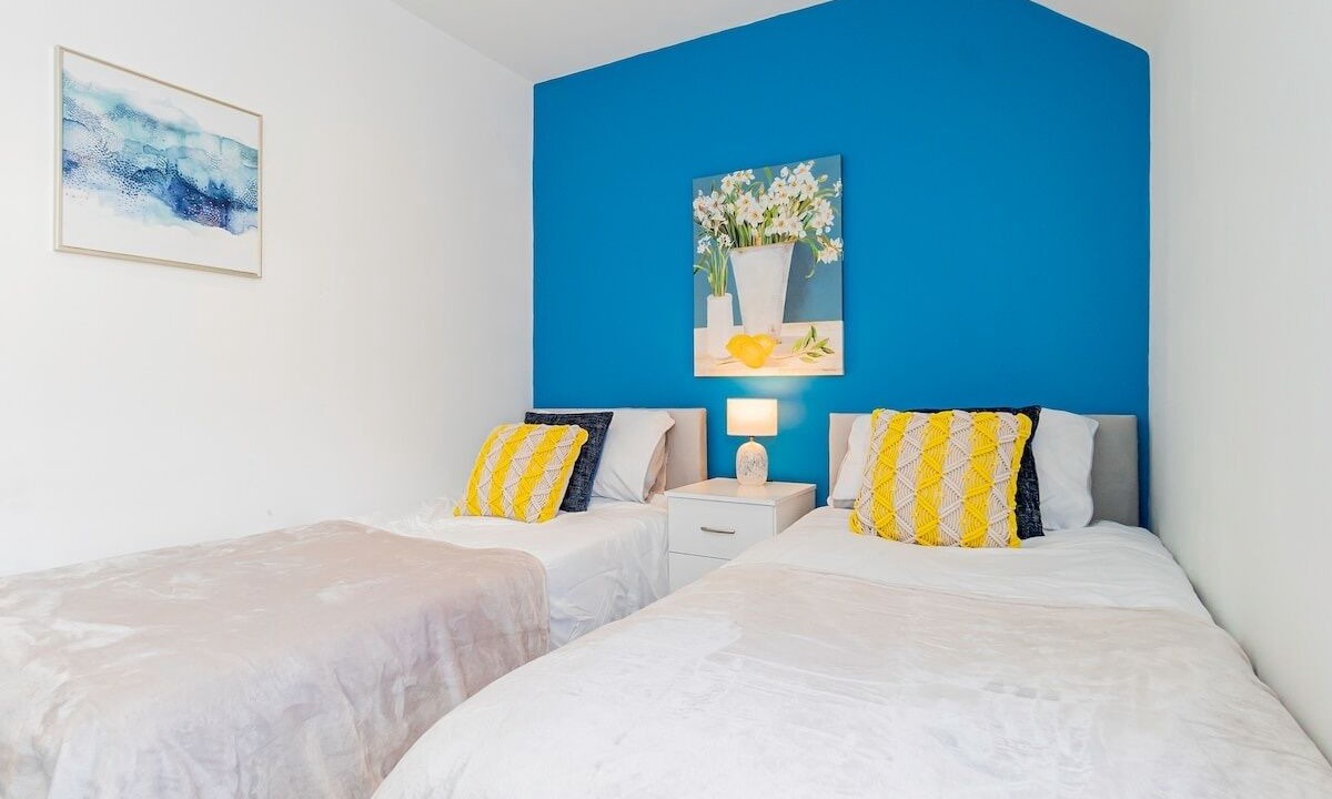 Photo of Bedroom in Adamsdown