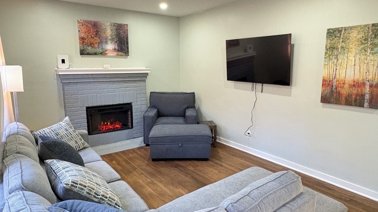 Photo of Livingroom in Triangle
