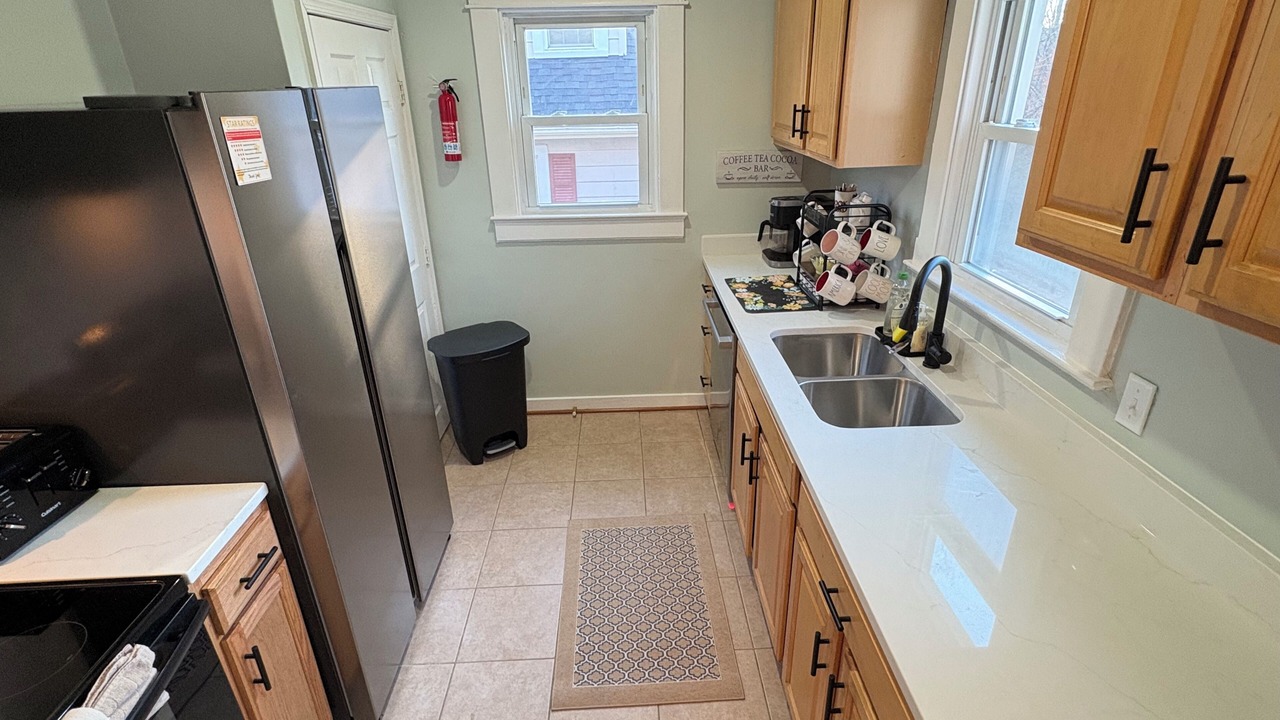 Photo of Kitchen in Triangle