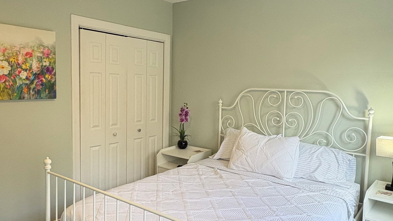Photo of Bedroom in Triangle