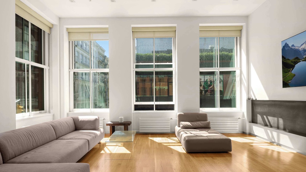 Photo of Livingroom in SoHo