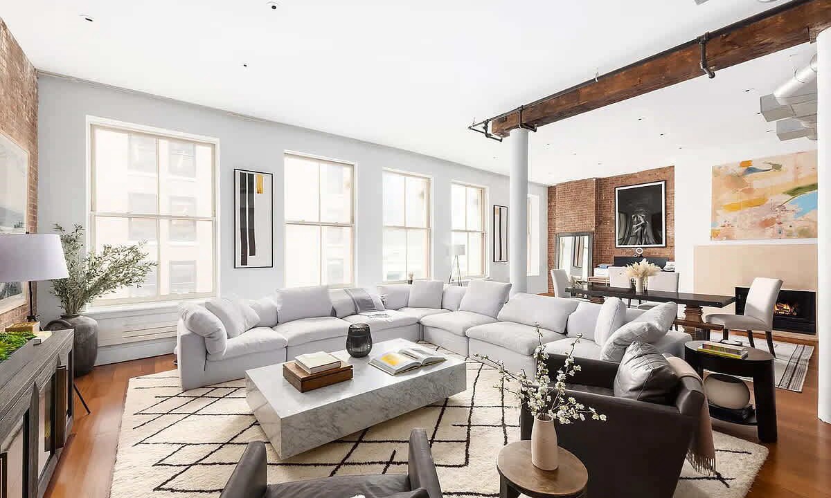 Photo of Livingroom in SoHo