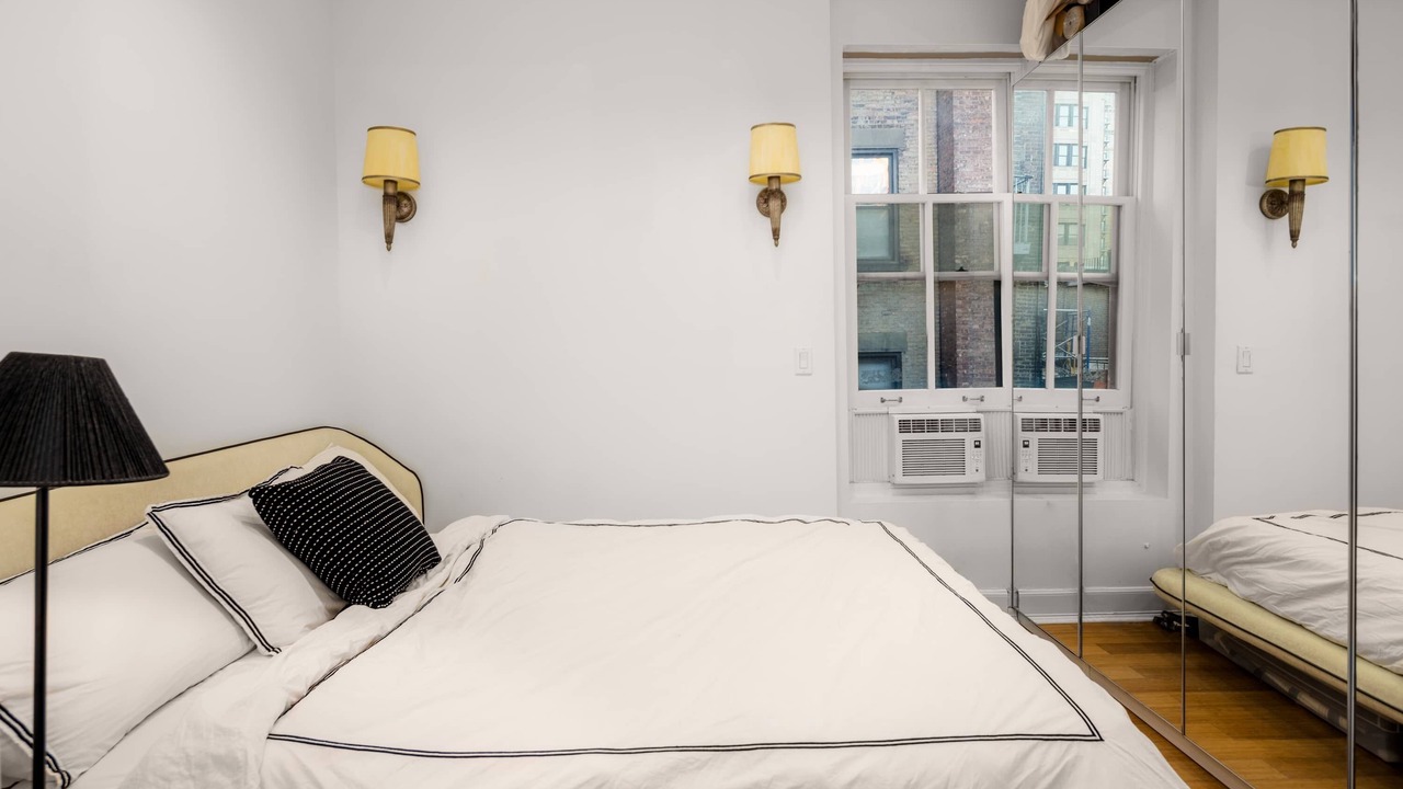 Photo of Bedroom in Gramercy
