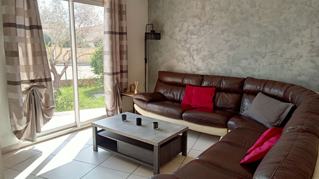 Photo of Livingroom in Collias