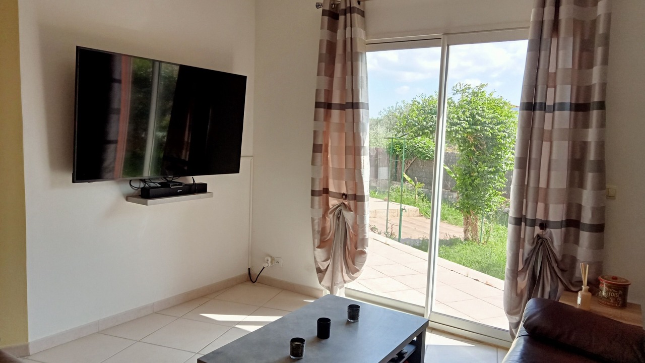 Photo of Livingroom in Collias