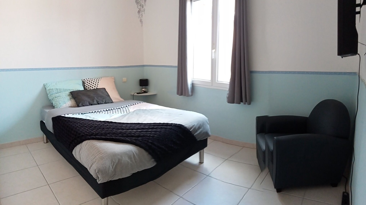 Photo of Bedroom in Collias