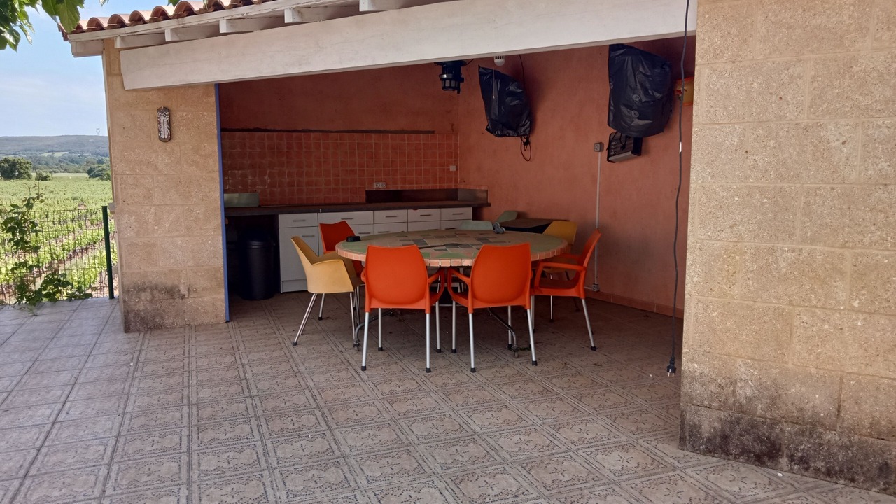 Photo of Outdoor in Collias