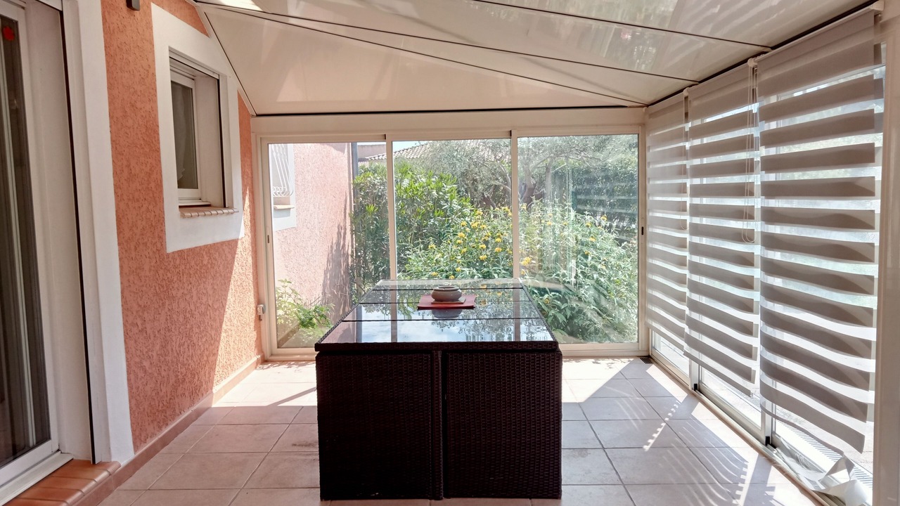 Photo of Others in Collias