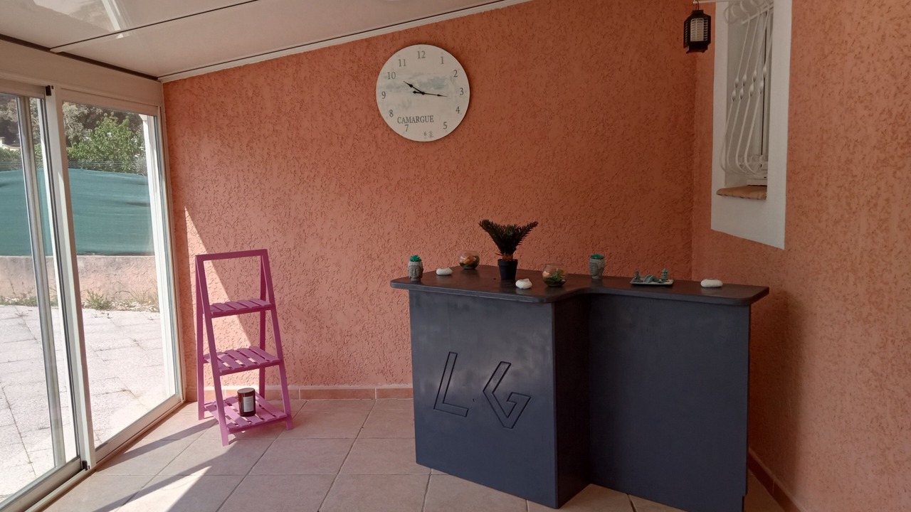 Photo of Others in Collias