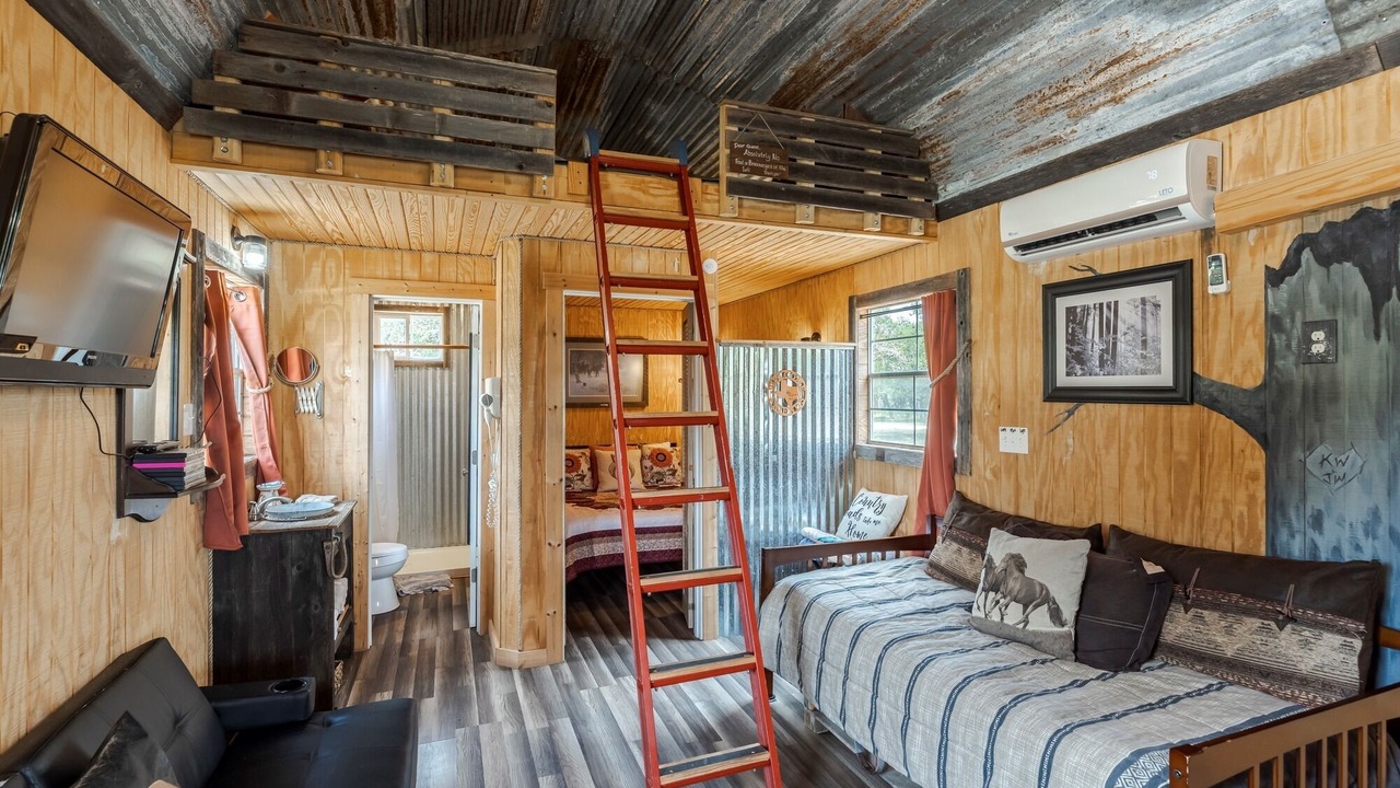 Photo of Others in Mountain Home