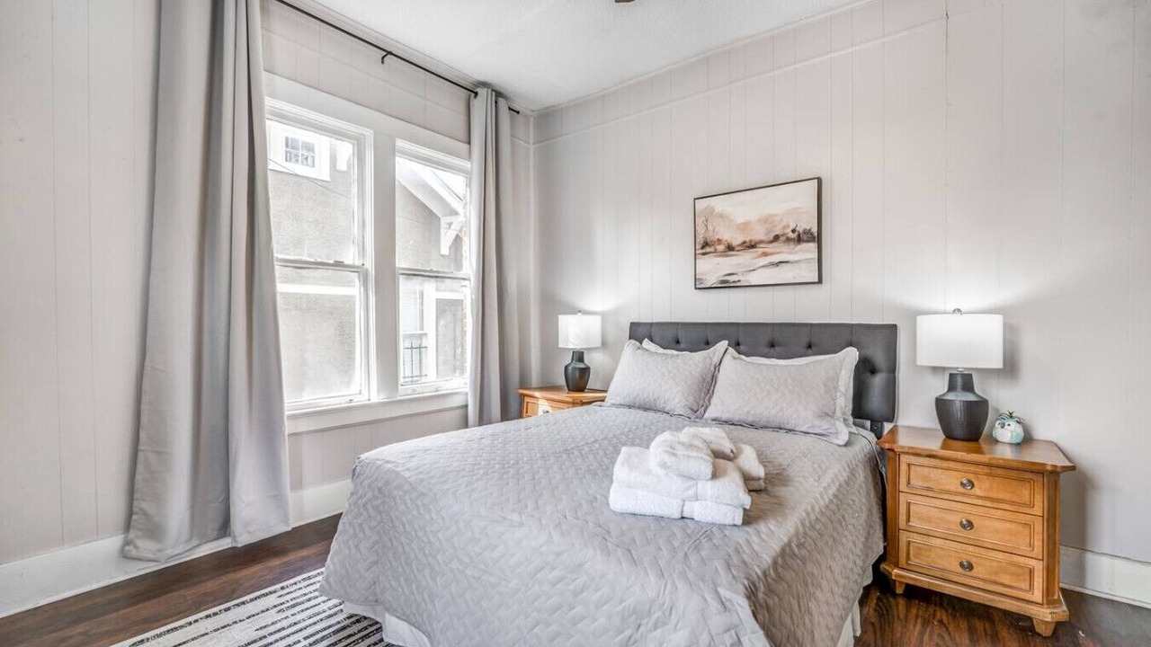 Photo of Others in New Pathways